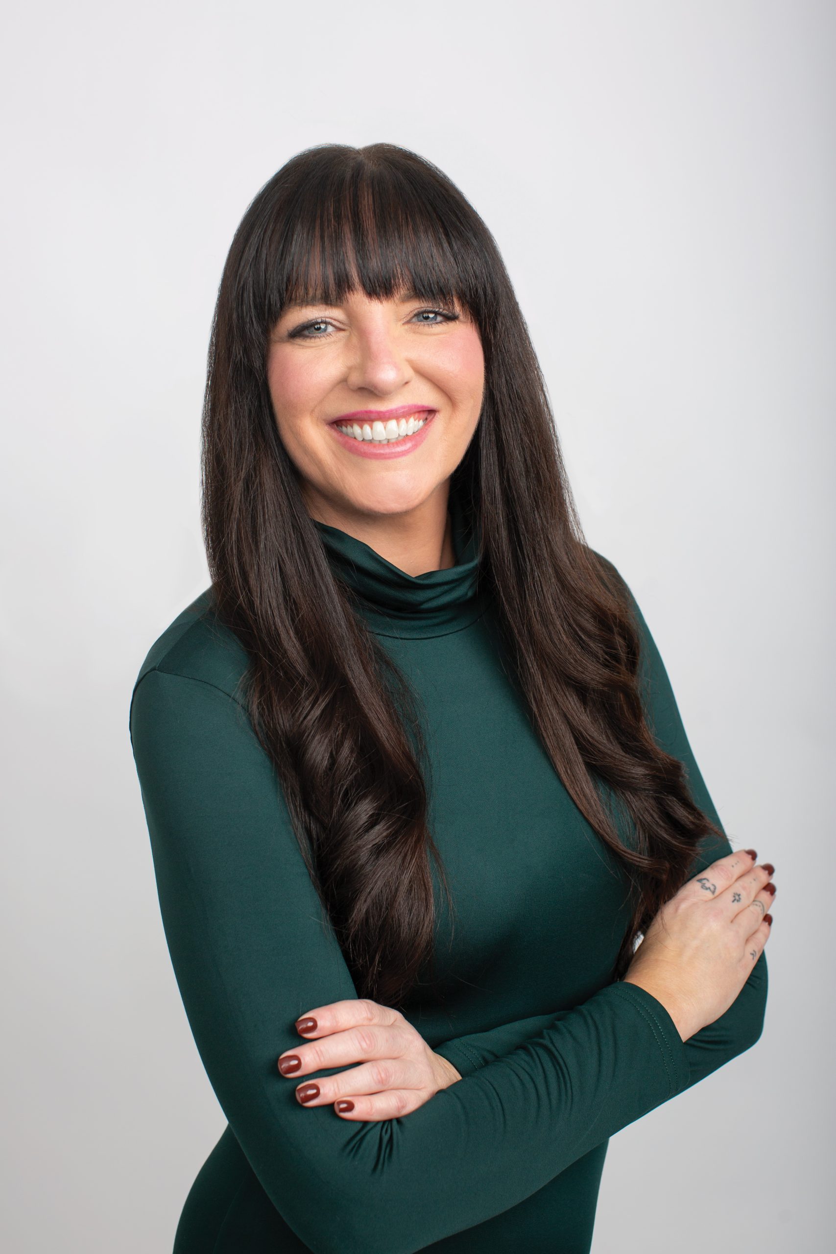 251118_ChandlerAngela_Uncropped